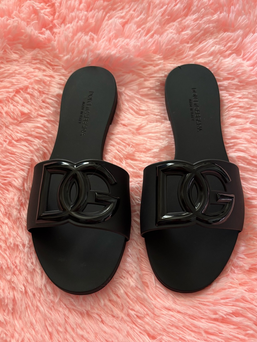 Dolce & Gabbana Black DG Logo Slide